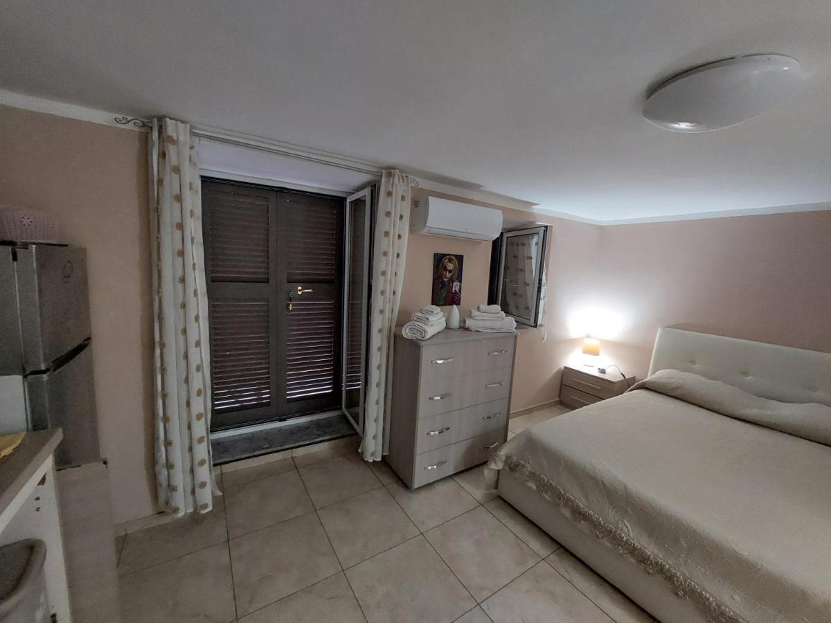 Masaniello'S House Apartment Napoli Ngoại thất bức ảnh